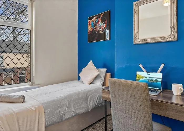 Premium Failsworth - Sleeps Up To 14! Casa de Férias