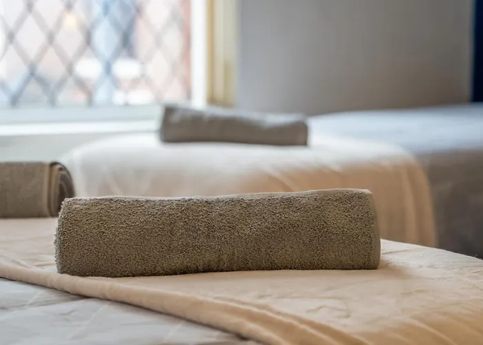 Premium Failsworth - Sleeps Up To 14! Casa de Férias