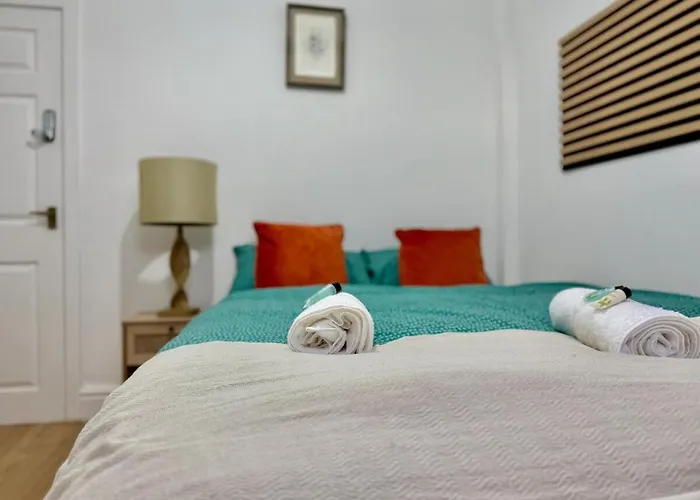 Cityside Walk To Ethihad Stadium Sleep For 4 Lägenhet *