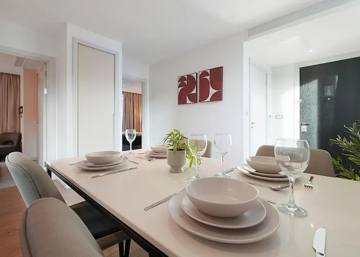 Apartamento Stylish&spacious 2 Bedroom 2 Bathroom *