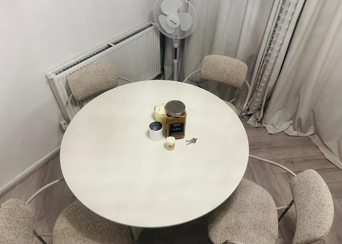 Promise Deluxe 아파트