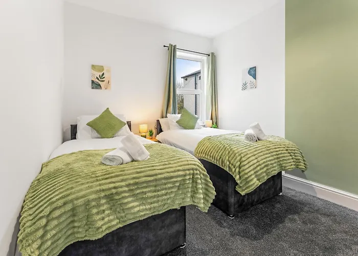 Comfortable 4 Bed - Free Parking & Fast Wifi Appartement Denton (Tameside)