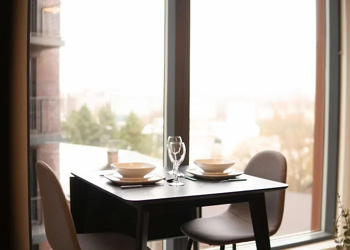 Bright 1 Bed In W Balcony Appartement *