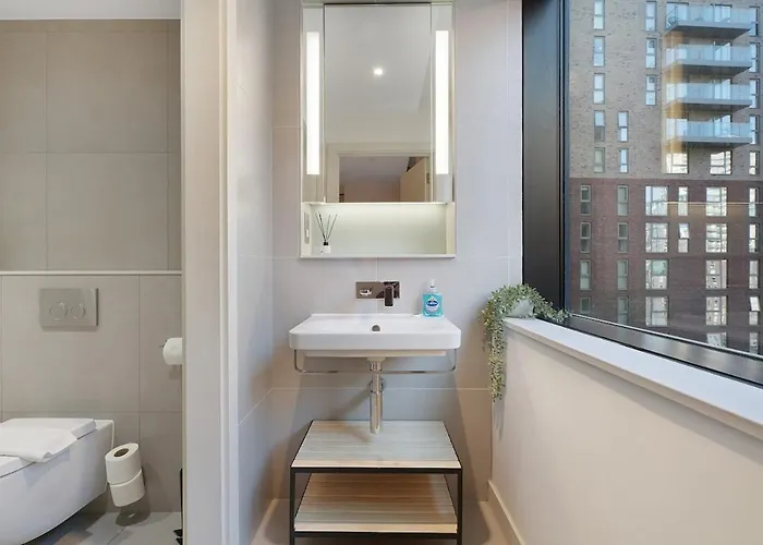 Stylish&spacious 2 Bedroom 2 Bathroom