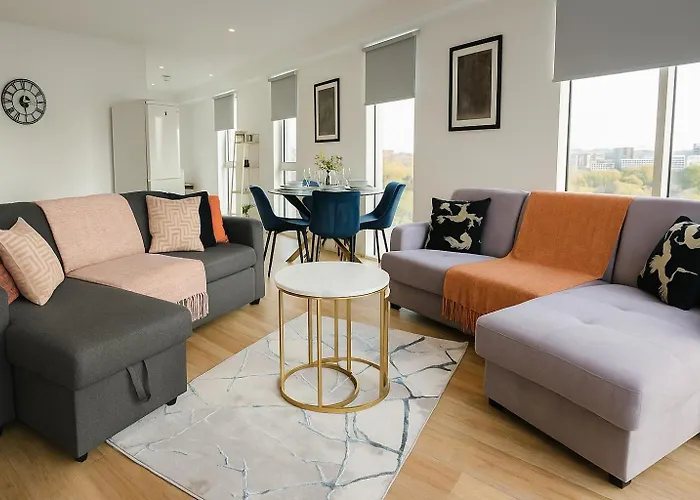 Apartment Designer Penthouse In With Parking