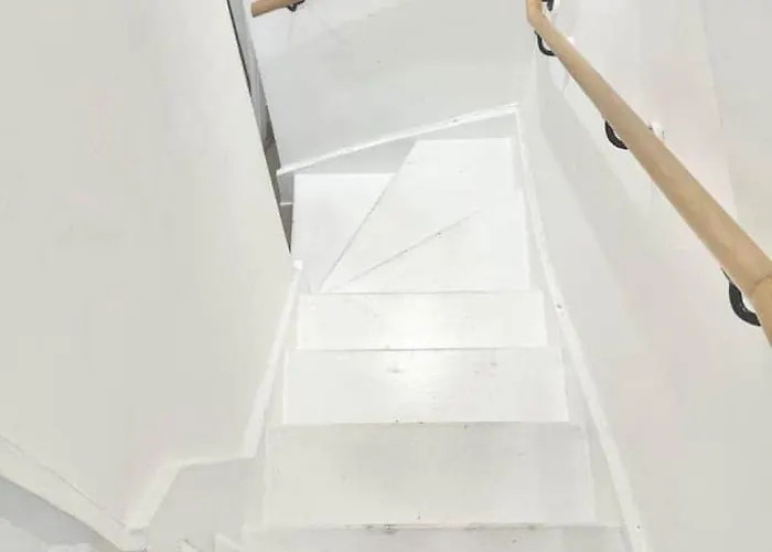 公寓 3 Bedroom Penthouse Roof Garden Parking Canal *