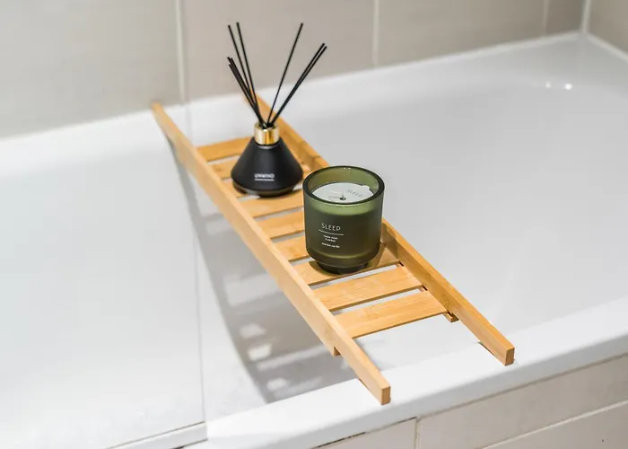 2-bed Apt-sleeps 5-long Stays-oxford St *