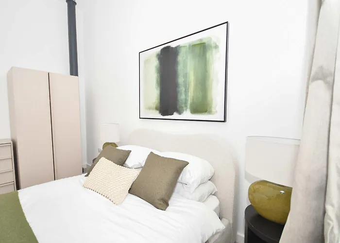 Spacious & Bright 1bed Nr Etihad Stadium Διαμέρισμα Μάντσεστερ