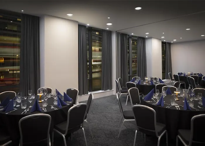 Doubletree By Hilton Piccadilly 4*