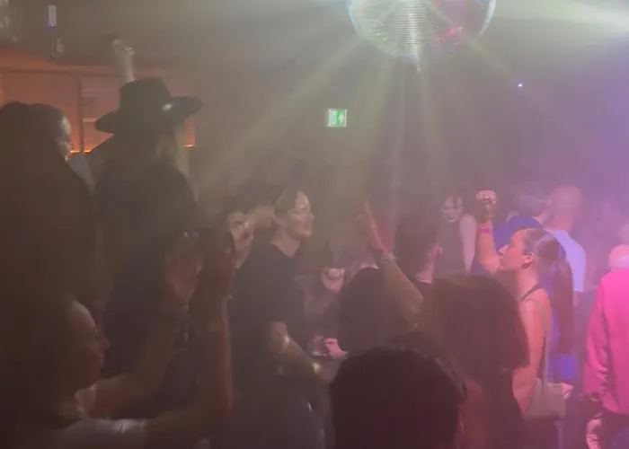 Piccadilly מלון *