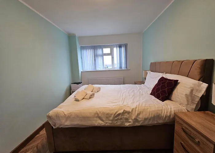 Holiday home Near Old Trafford Modern 4br House For 7 Guests