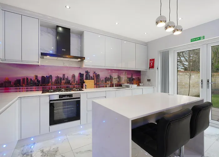 Stylish With Free Parking And Easy Access Dom wakacyjny Manchester