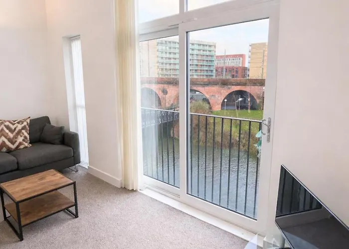 Irwell - 3br - 3 Beds - Sleeps 6 - Riverview 公寓 *