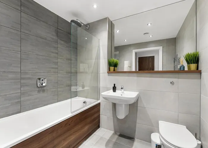 Lovely Abode - Amazing Views Apartment *