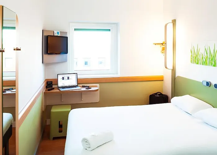 Отель Ibis Budget Centre Pollard Street