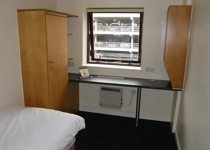 Weston Hall - Halls Of