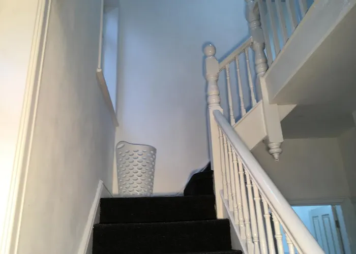 Park Drive Townhouse * Manchester