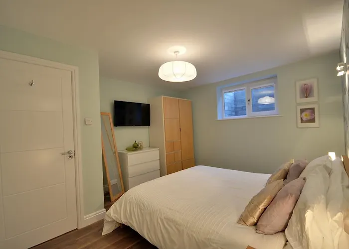 Διαμέρισμα The Garden Apartment, Near Airport & Μάντσεστερ