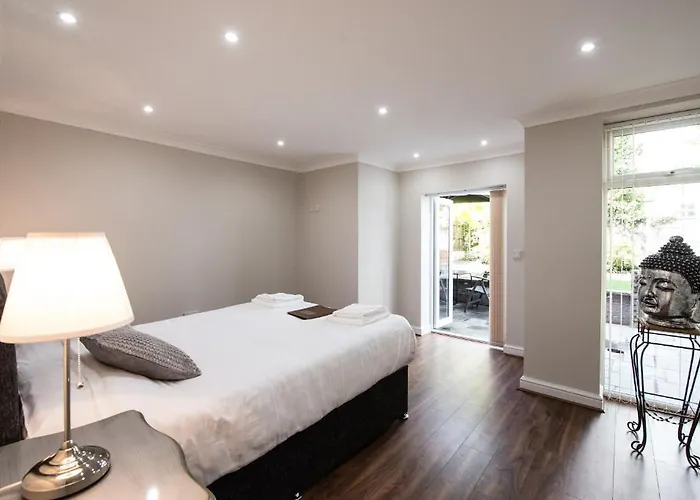 Ivy Mount Boutique Szálloda 3*