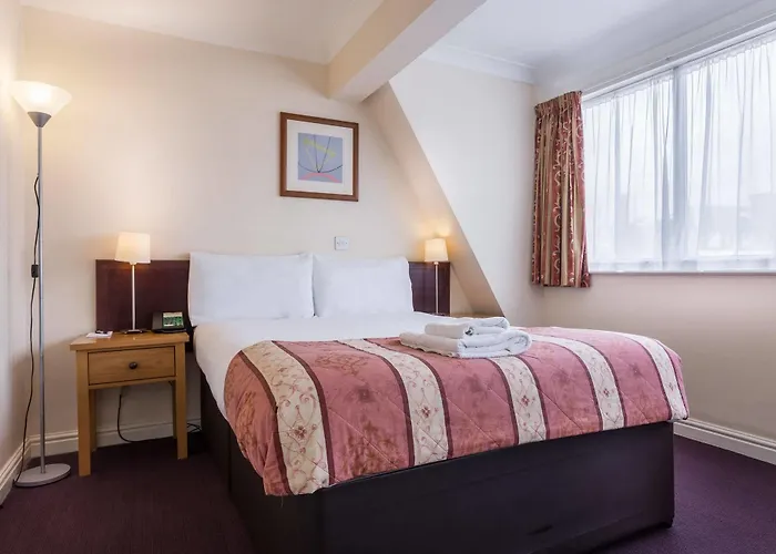 Hotel The Gardens 3*