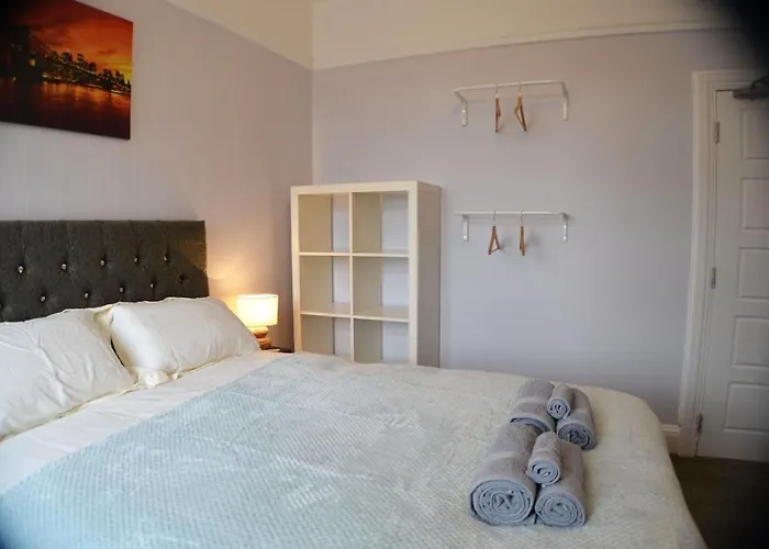 Hotel Gorton Mount 2*