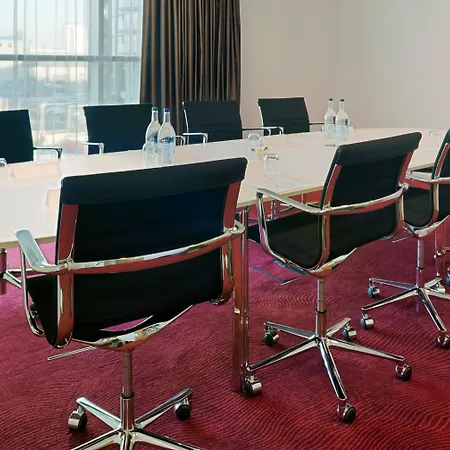Hotel Manchester-mediacityuk By Ihg