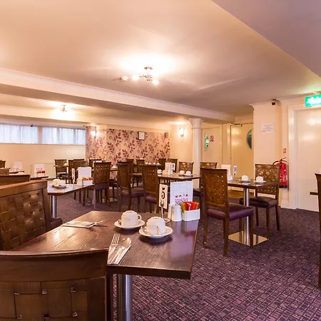 Hotel The Gardens 3*