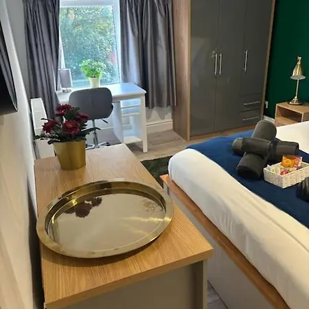 Withington Haven - 2-bed Luxury Apartment