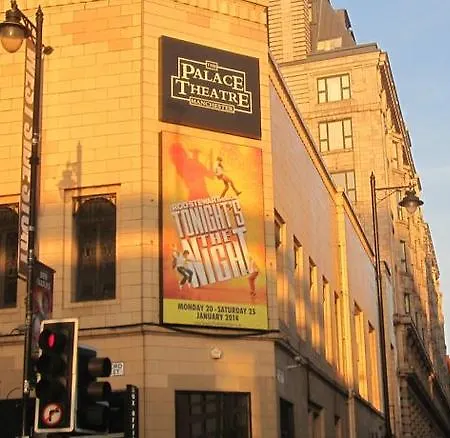Lägenhetshotell Roomzzz Manchester