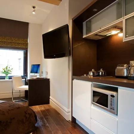 Lägenhetshotell Roomzzz