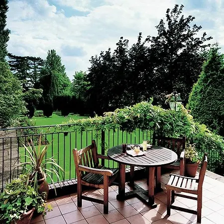 מלון דירות Western Pinewood Manchester Airport-wilmslow 4*