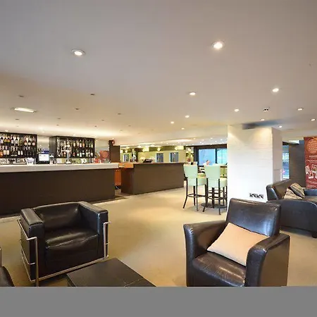 The Waterside And Leisure Club 3* Manchester