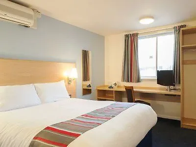 Travelodge Upper Brooks Street