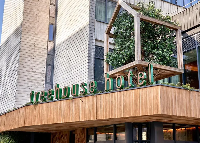 Hotel Treehouse 4*