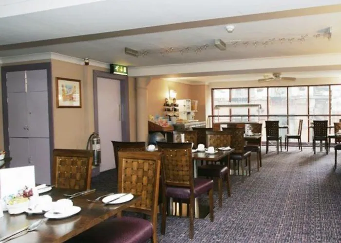 فندق ذا غاردنز