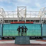 アパート The Garden Apartment, Near Airport & *