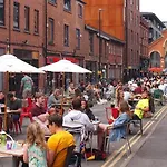 Lewis In The Heart Of The Northern Quarter Sleeps Up To 12 Apartment Manchester