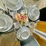 Oxid House Hotel