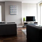 Onpoint - Spacious 2 Bedroom Apt - City Centre With Balcony Manchester