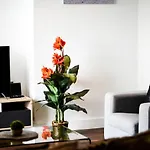 アパート Onpoint - Spacious 2 Bedroom Apt - City Centre With Balcony