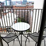 Onpoint - Spacious 2 Bedroom Apt - City Centre With Balcony * マンチェスター