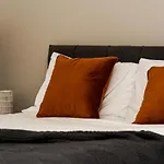 Apartmán Onpoint - Spacious 2 Bedroom Apt - City Centre With Balcony