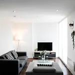 アパート Onpoint - Spacious 2 Bedroom Apt - City Centre With Balcony マンチェスター