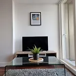 Onpoint - Spacious 2 Bedroom Apt - City Centre With Balcony Apartmán Manchester