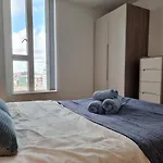 Onpoint - Spacious 2 Bedroom Apt - City Centre With Balcony Apartmán Manchester