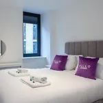 Pillo Serviced - Apartment
