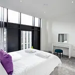Pillo Serviced - Apartment Manchester