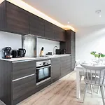 Pillo Serviced - Apartment