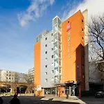 Ibis Centre Princess Street Hotel 3*