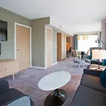 - Centre By Ihg Hotel Manchester